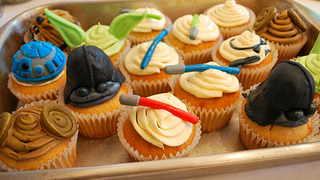 Cupcakes from the Delicious Side of the Force